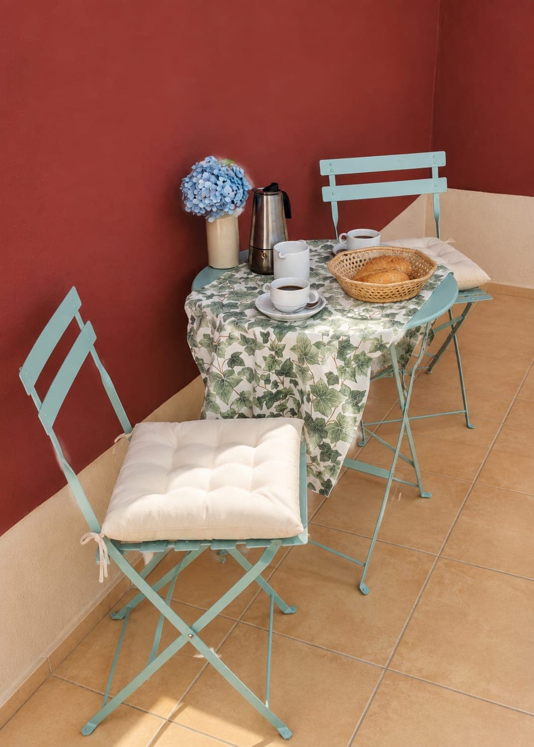 Villa Tomito terrace in the morning